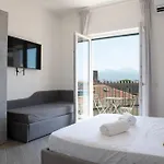 Monteleone ,12 나폴리