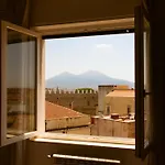 Monteleone ,12
