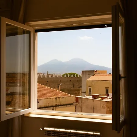 Monteleone ,12