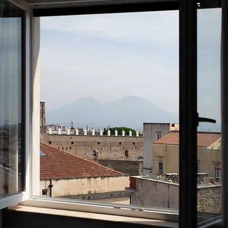 Monteleone ,12 Неаполь