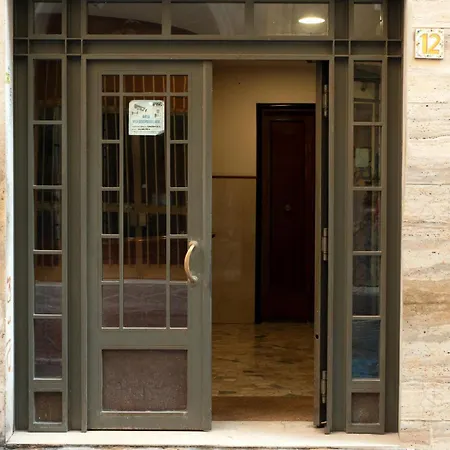 Monteleone ,12 Неаполь