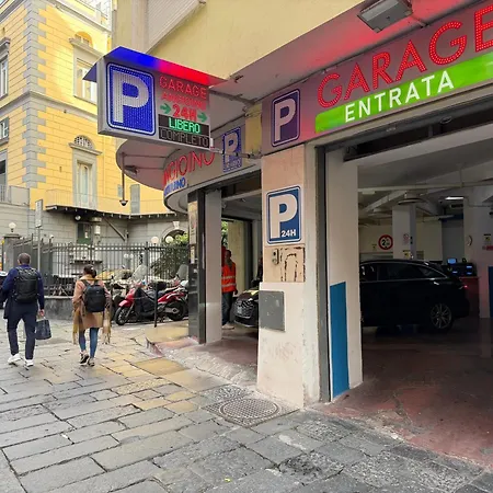 Monteleone ,12 Отель типа 