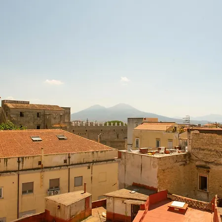 Monteleone ,12 4*