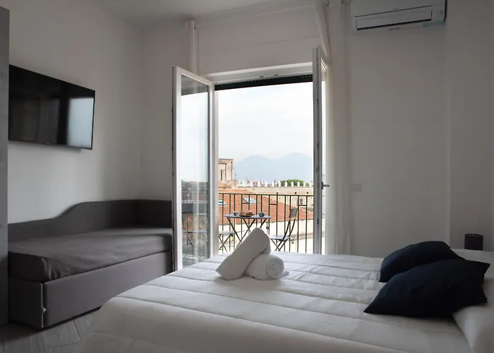 לינה וארוחת בוקר Monteleone ,12