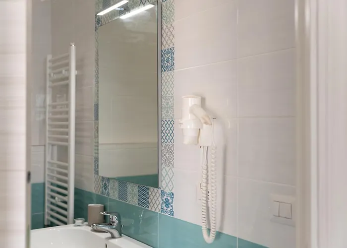 לינה וארוחת בוקר Monteleone ,12 נאפולי